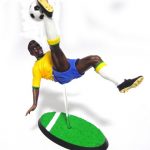 pele-kotobukiya-iconies-no-seculo-20-brasil-D_NQ_NP_959613-MLB28958900456_122018-F